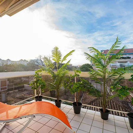 Heliodore - Terrasse Vue Bassin Apartment *