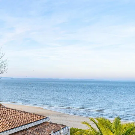 Heliodore - Terrasse Vue Bassin Appartement